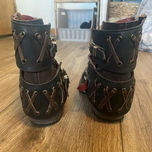 Freebird by Steven Booties, Size 7